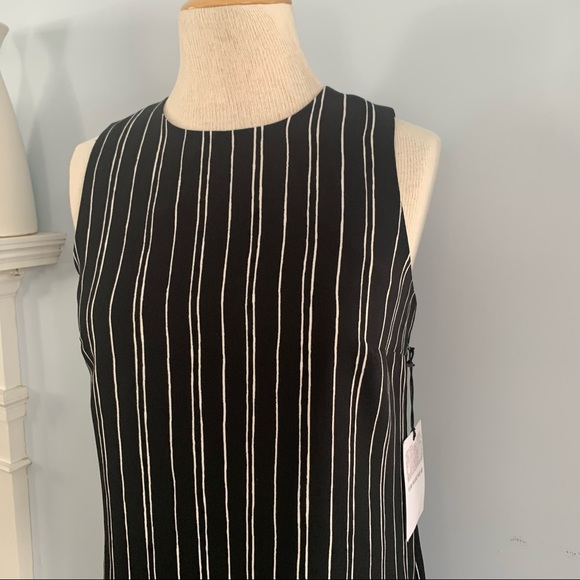 Asymetrical dress in black & white stripe by Who What Wear NEW - Picture 5 of 11